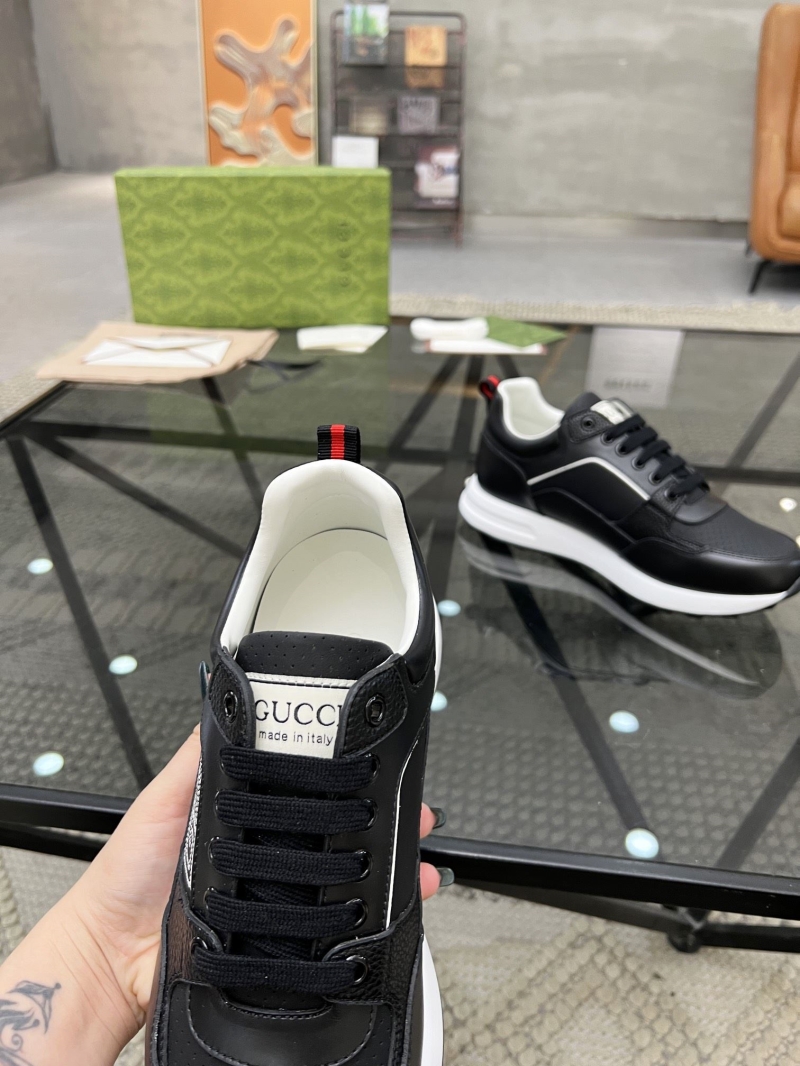 Gucci Sneakers